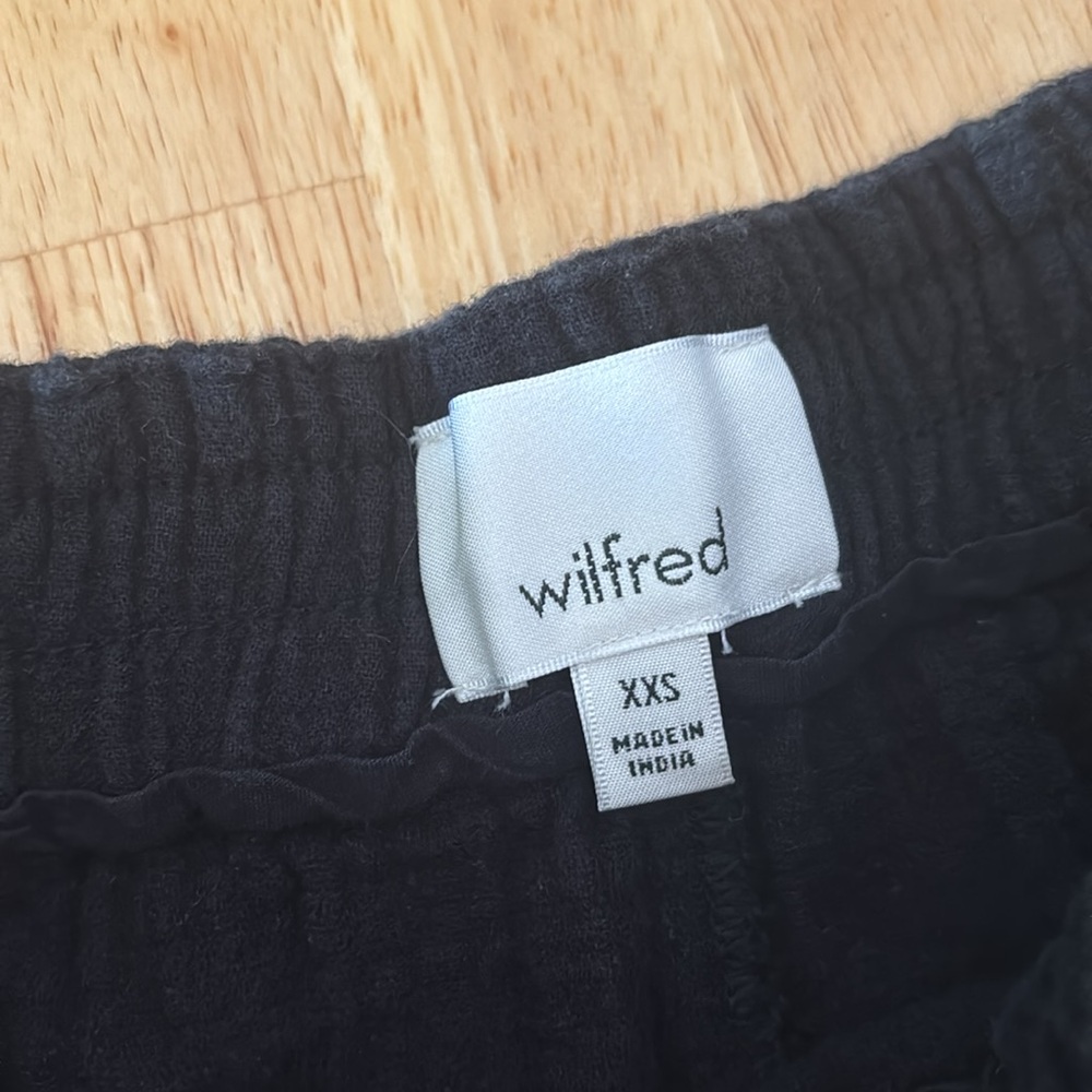 Wilfred Free Black Cotton Sail Shorts XXS - Picture 7 of 8